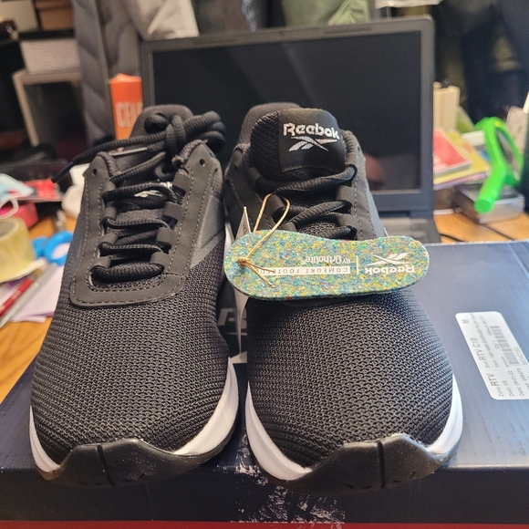 Ladies Reebok  Sneakers - Picture 3 of 7